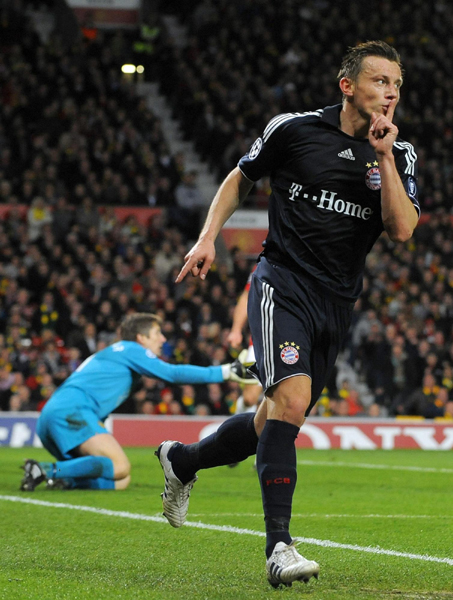 歐冠：拜仁連扳兩球 10人曼聯主場3:2出局