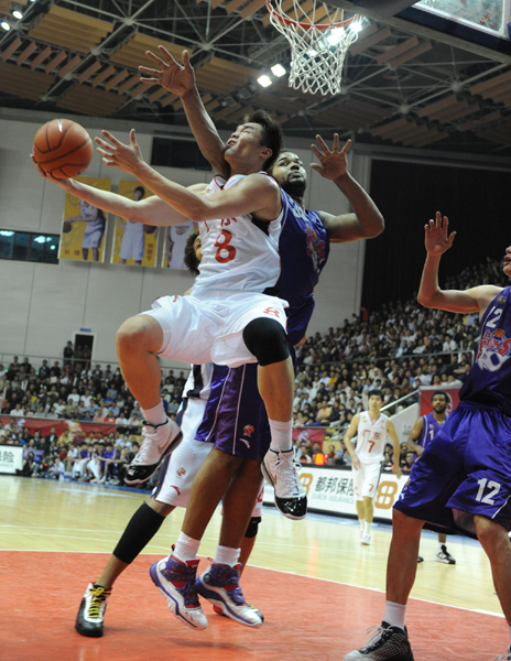 CBA季后賽：上海爆大冷 客場逆轉廣東扳平比分