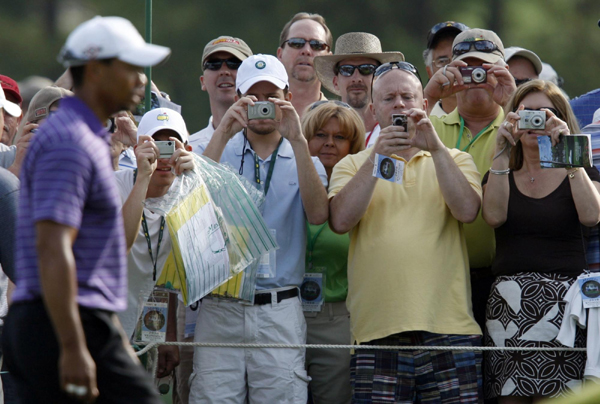 丑聞無(wú)礙“老虎”拿獎(jiǎng) 伍茲獲高爾夫最佳男球員