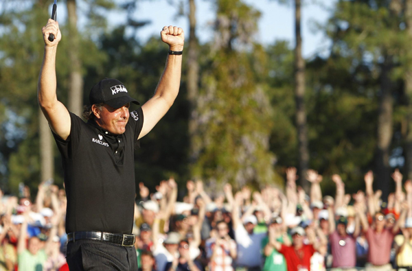 美國大師賽：米克爾森奪冠 伍茲并列第四