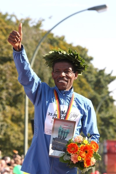 體壇十大矮個子 梅西PK鄧亞萍