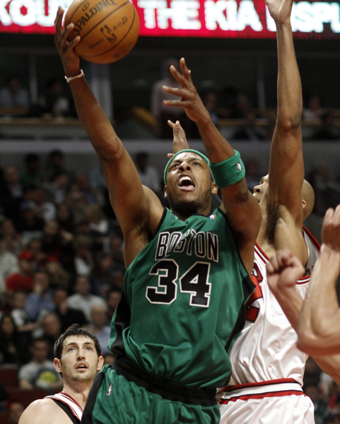 NBA：公牛血戰(zhàn)過關(guān) 綠衫軍客場失利排名第四