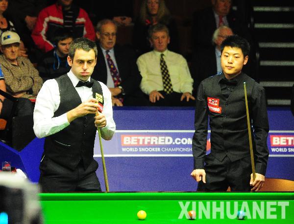 世錦賽梁文博半場啞火2:7落后奧沙利文