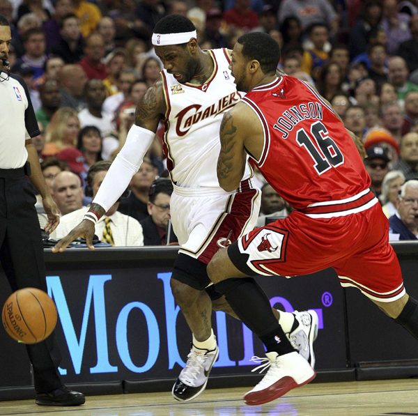 NBA季后賽：騎士主場屠牛 2:0領先