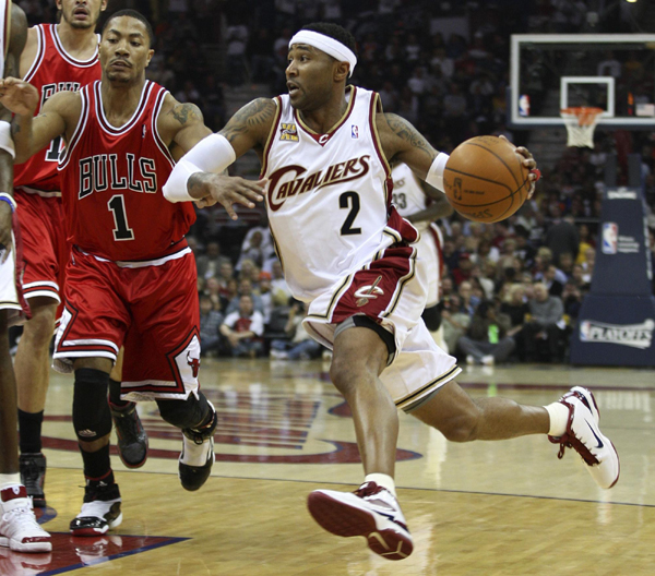 NBA季后賽：騎士主場屠牛 2:0領先