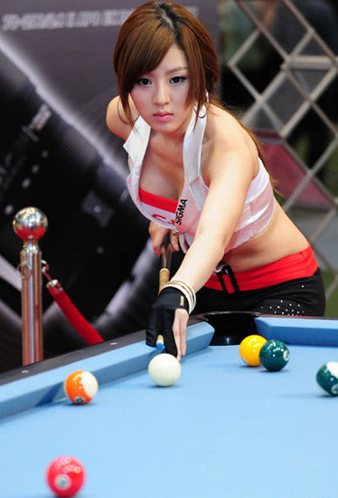 性感臺球寶貝秀寫真