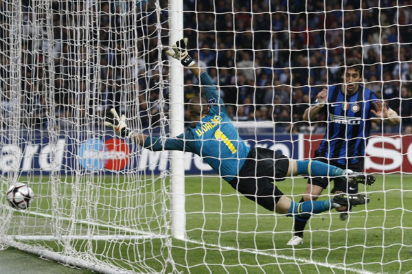 歐冠：國米主場3:1逆轉巴塞羅那