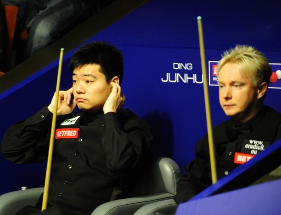 世錦賽：丁俊暉輕松半場 梁文博被“火箭”淘汰