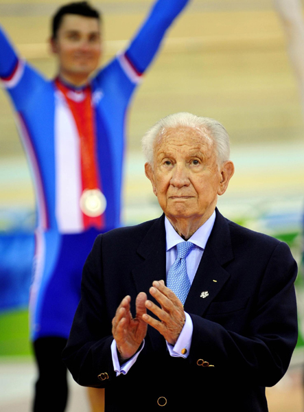 國際奧委會終身名譽主席薩馬蘭奇去世