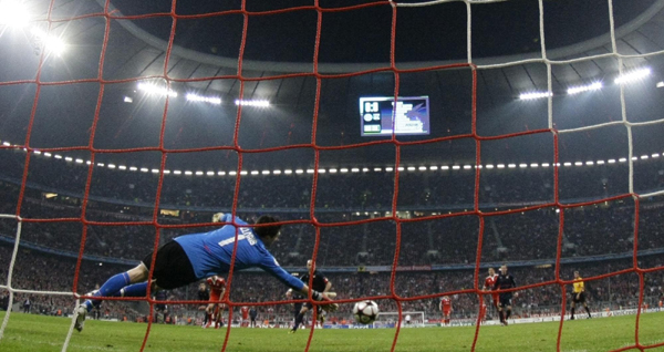 歐冠：羅本絕殺里貝里染紅 拜仁力克里昂