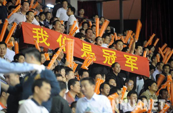 CBA總決賽：廣東隊(duì)摘得總冠軍