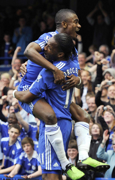 英超：切爾西7:0大勝 卡勞帽子戲法蘭帕德梅開二度