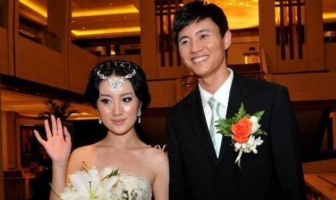 體壇巨星最浪漫求婚：小貝浴衣出馬 田亮新潮