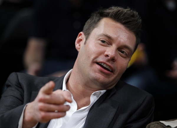 NBA：科比父母與眾明星現(xiàn)場(chǎng)助陣 湖人主場(chǎng)輕取雷霆