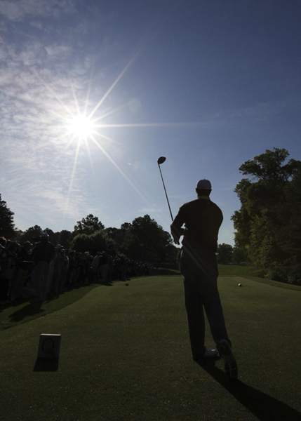 美巡賽：“老虎”伍茲再出征 “飛人”喬丹搶風頭