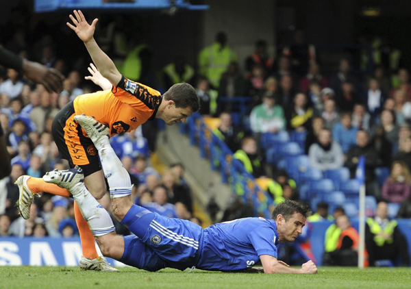 英超：切爾西力壓曼聯1分 第四次奪冠