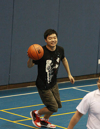 丁俊暉打籃球狂飆三分