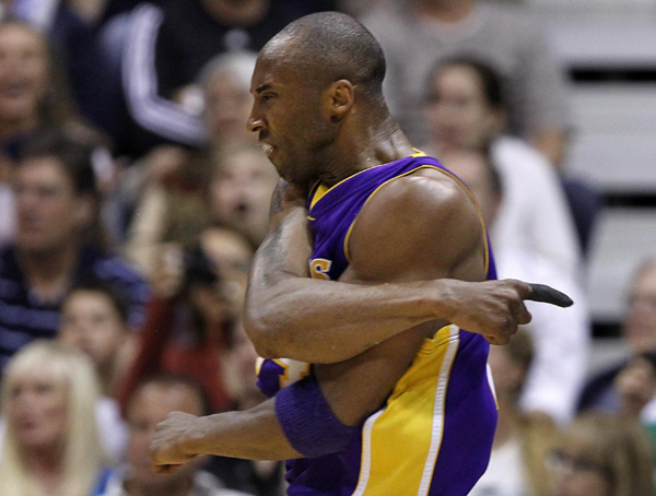 NBA：科比32分 湖人4:0橫掃爵士會(huì)師太陽(yáng)