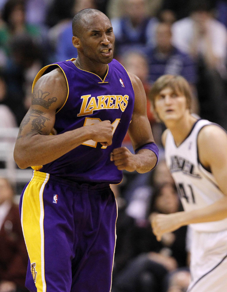 NBA：科比32分 湖人4:0橫掃爵士會師太陽