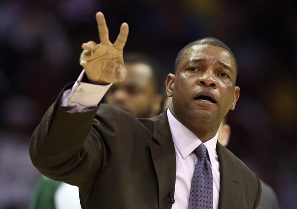 NBA：詹姆斯如同夢游騎士慘敗32分 綠衫軍3:2領先