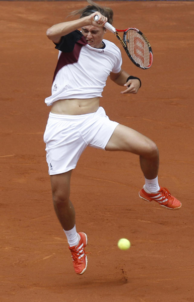 馬德里賽：納達(dá)爾苦戰(zhàn)過關(guān) 小威遭逆轉(zhuǎn)出局