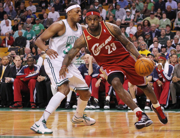 NBA：詹姆斯三雙騎士黯然出局 綠衫軍4:2晉級戰(zhàn)魔術(shù)