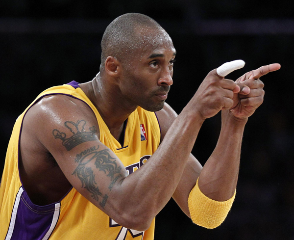 NBA：科比創(chuàng)季后賽新高 湖人再擒太陽