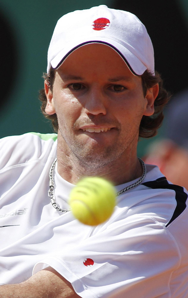 法網：大威輕松晉級 阿扎倫卡、桑切斯連遭爆冷