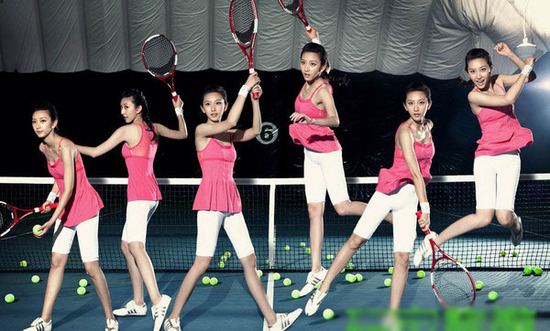 唐一菲演繹性感網(wǎng)球辣妹