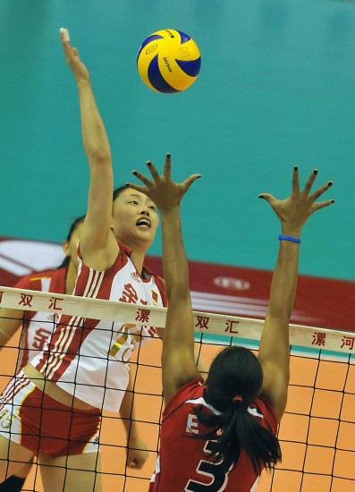 女排精英賽：中國女排1:3不敵多米尼加