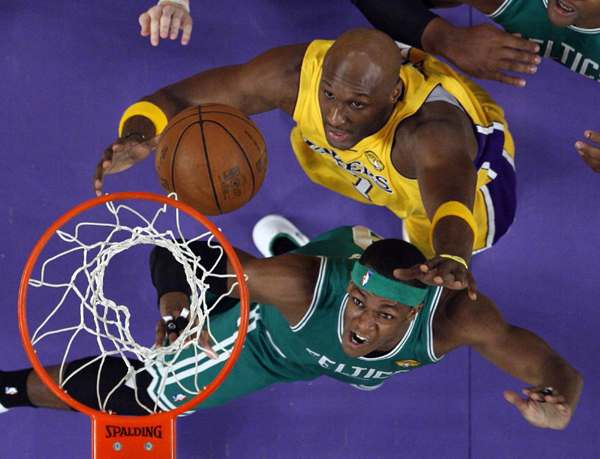 NBA：科比30分加索爾兩雙 湖人勝凱爾特人總分1:0