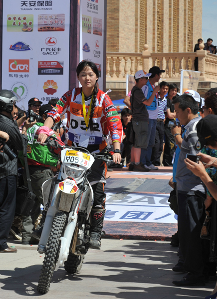 盧寧軍：明年達喀爾或出現第一位中國女車手