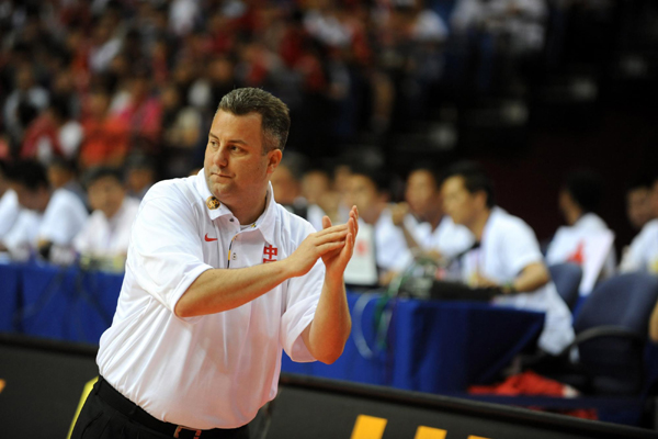 鄧華德執(zhí)教首秀迎開門紅 男籃熱身勝阿根廷