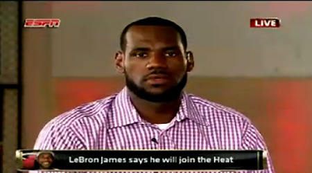 詹姆斯宣布加盟熱火 小皇帝聯手韋德波什