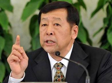 崔大林突然被告退休 三位副局長選其一接管足協