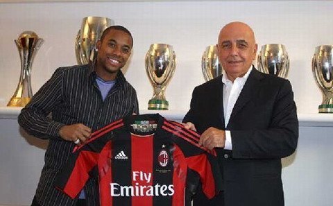 AC米蘭宣布1800萬(wàn)簽約羅比尼奧