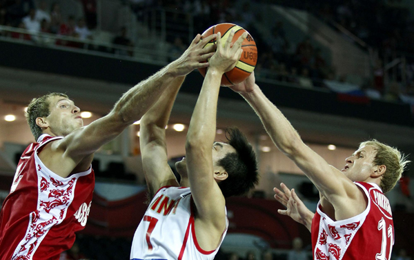 男籃世錦賽：中國隊不敵俄羅斯 出線僅存理論可能