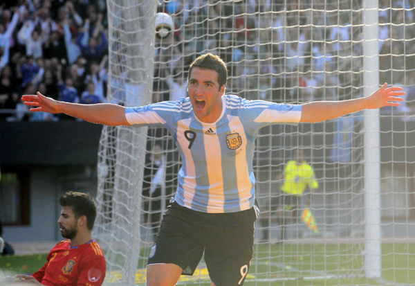 熱身賽：梅西打破進球荒 阿根廷4:1大勝西班牙