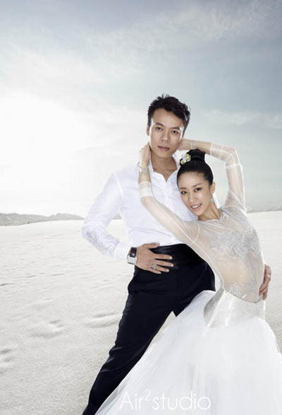 申雪趙宏博冰雪世界享受濃濃愛意