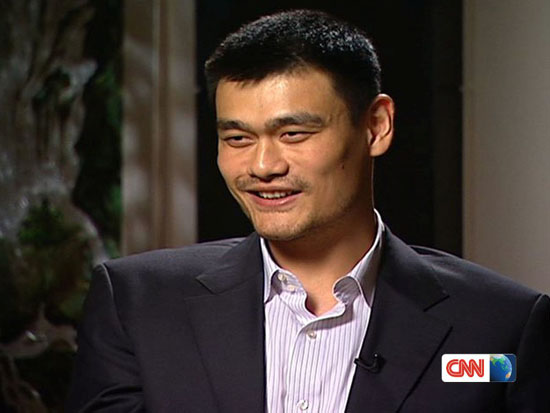 姚明首次回應女兒國籍問題：18歲時她可自由選擇