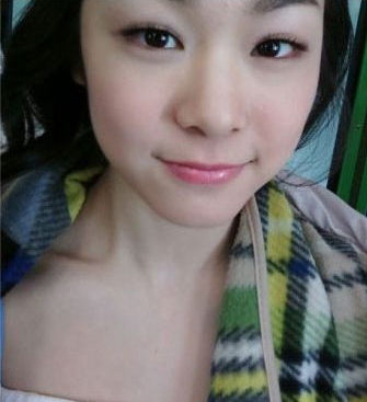 金妍兒素顏自拍照曝光