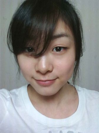 金妍兒素顏自拍照曝光