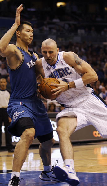 奇才揭幕戰客場慘敗魔術 阿聯首秀替補6分5板