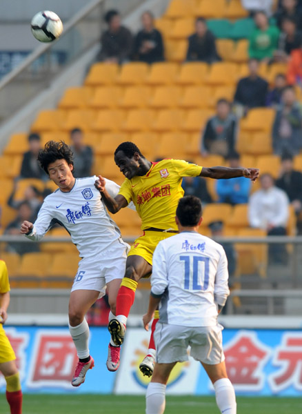 中超：天津完勝打入亞冠 保級大戰末輪打響