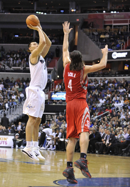 姚明傷退中國德比 易建聯13分奇才98:91力克火箭