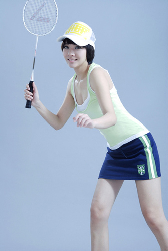 韓媛媛化身羽球寶貝青春動感