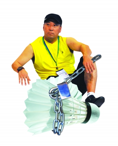 “霸王條款”捆住羽超手腳