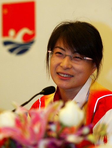 郭晶晶雷人事跡大盤(pán)點(diǎn) 跳水女皇“躺著都中槍”