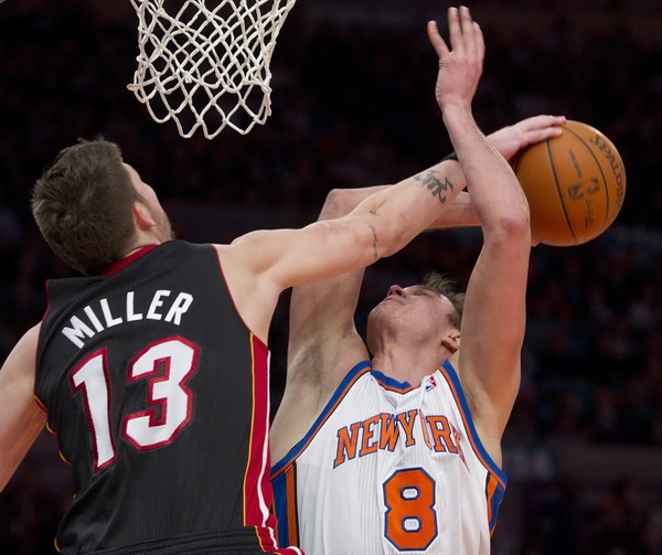 韋德34分16板皇帝24分11板 熱火客場88:93不敵尼克斯