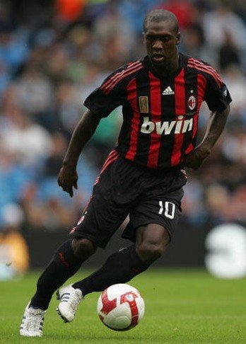 米蘭10年老臣今夏鐵定離隊 黑西欲投狼堡養(yǎng)老